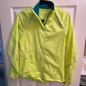 Nike wind breaker